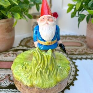 GORHAM UNIEBOEK Lumberjack Gnome Musical Box "Edelweiss" Vintage 1980